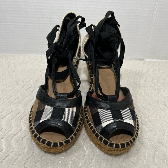 Burberry Women’s Size 37 US 6.5 Ankle Wrap Espadrilles Wedge Open Toe EUC - Picture 2 of 13